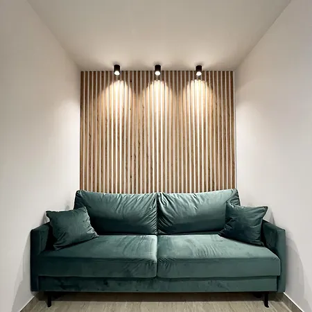 Cicha 12 - Centrum - Garaz *